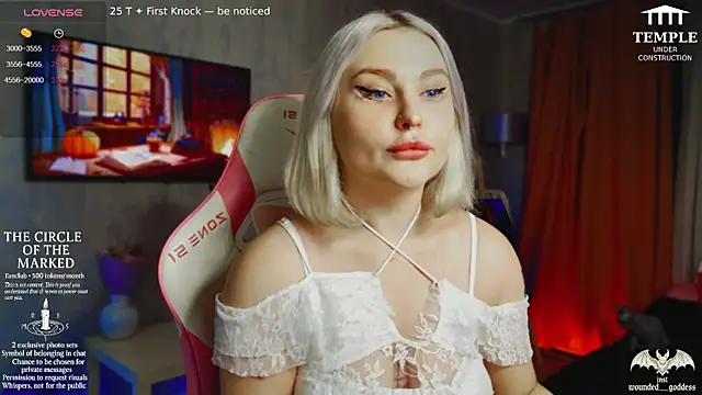 Wounded Goddess  online show from 11/09/25, 03:27