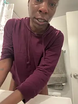 littyleesh1 online show from 03/01/26, 02:39