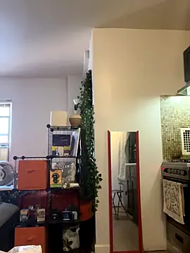 littyleesh1 online show from 10/09/25, 09:15