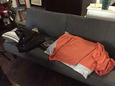 littyleesh1 online show from 02/17/26, 10:18