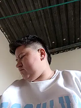 Noha Whiitee online show from 10/31/25, 03:19