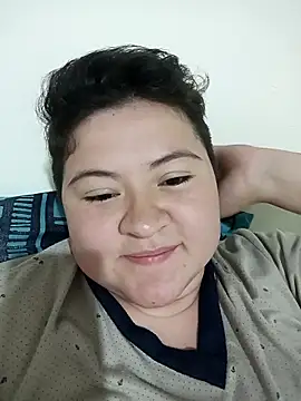 Noha Whiitee online show from 11/17/25, 07:01