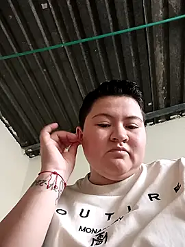 Noha Whiitee online show from 11/14/25, 09:40