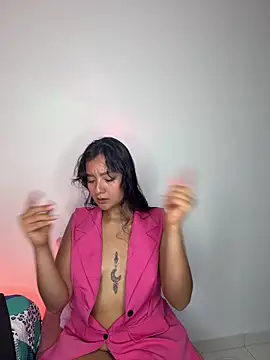 charlottekiss99 online show from 04/13/26, 01:48