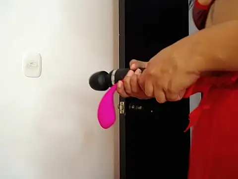 charlottekiss99 online show from 02/28/26, 08:52