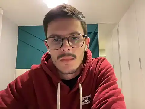 Snapshot of gabemodel chatting on 09/09/25, 10:52 gabemodel online show from 09/09/25, 10:52