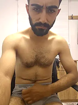 Snapshot of Mehmet2154 chatting on 09/30/25, 05:30 Mehmet2154 online show from 09/30/25, 05:30