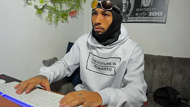 carl jhonson821 online show from 11/07/25, 07:35