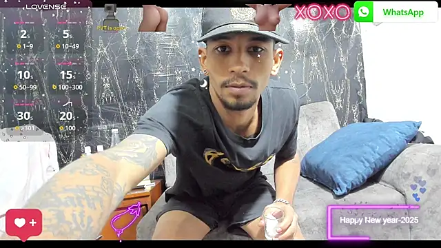 carl jhonson821 online show from 10/12/25, 03:35