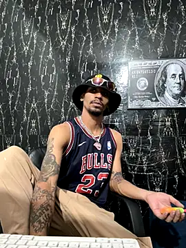 carl jhonson821 online show from 11/21/25, 05:12