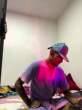 carl jhonson821 online show from 10/28/25, 11:09