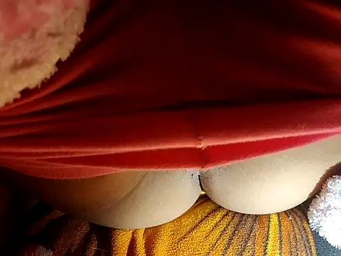 Snapshot of BrissPLUG8 chatting on 09/09/25, 01:59 BrissPLUG8 online show from 09/09/25, 01:59