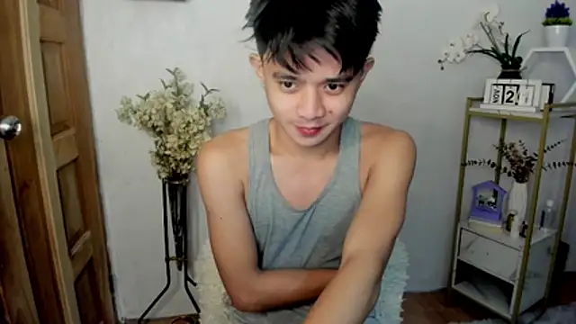 NautyBoyBrazeen 143 online show from 11/21/25, 05:45