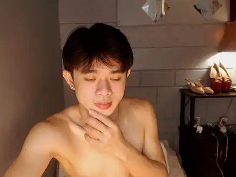 NautyBoyBrazeen 143 online show from 03/27/26, 07:06