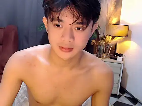 NautyBoyBrazeen 143 online show from 05/04/26, 10:29