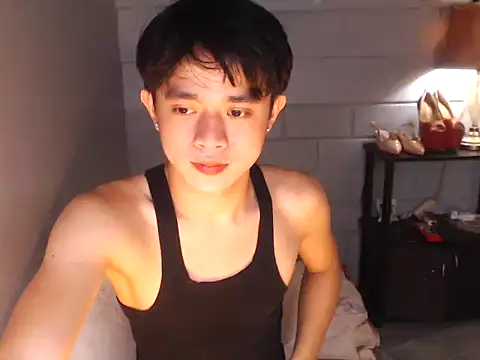 NautyBoyBrazeen 143 online show from 03/28/26, 12:17