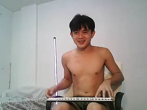 NautyBoyBrazeen 143 online show from 02/14/26, 12:55