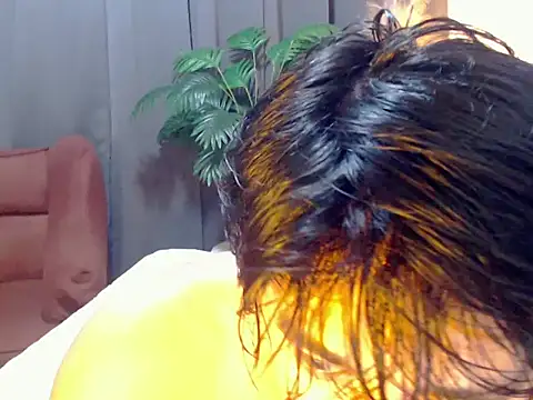 NautyBoyBrazeen 143 online show from 05/18/26, 01:39