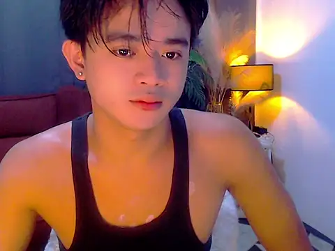 Snapshot of NautyBoyBrazeen_143 chatting on 07/08/26, 03:08 NautyBoyBrazeen 143 online show from 07/08/26, 03:08