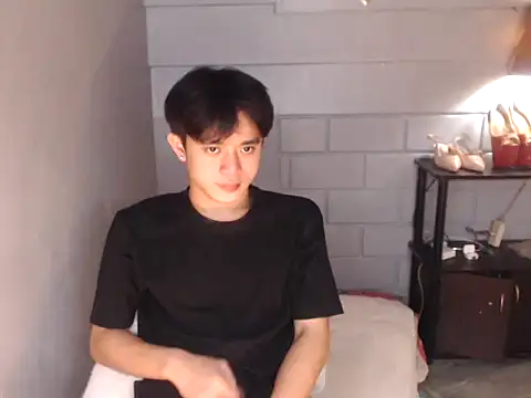 NautyBoyBrazeen 143 online show from 04/02/26, 10:55