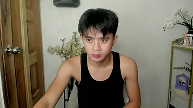 NautyBoyBrazeen 143 online show from 12/05/25, 12:04