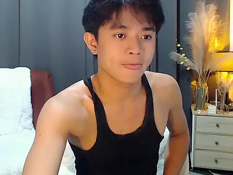 NautyBoyBrazeen 143 online show from 04/08/26, 03:46