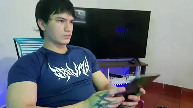 ErickWalton online show from 10/24/25, 05:28