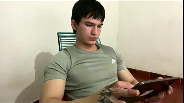 ErickWalton online show from 09/30/25, 05:13