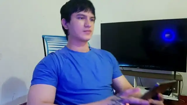 ErickWalton online show from 11/04/25, 05:22