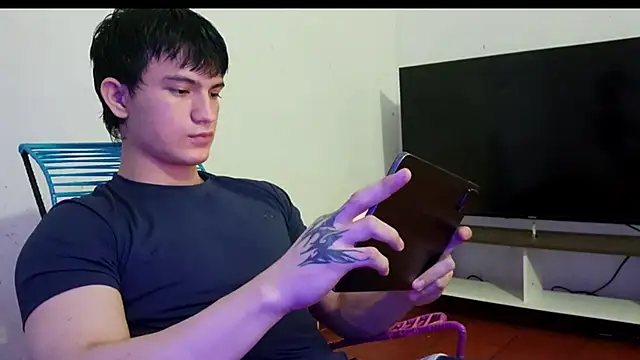 ErickWalton online show from 12/02/25, 05:31