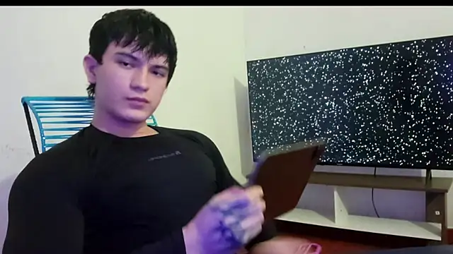 ErickWalton online show from 12/04/25, 05:17