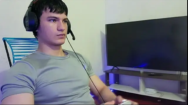 ErickWalton online show from 11/15/25, 05:44