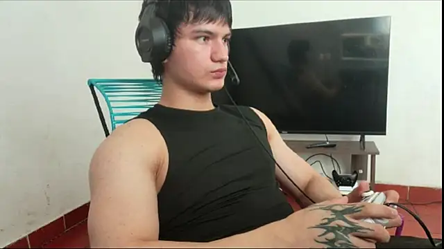 ErickWalton online show from 10/26/25, 07:58