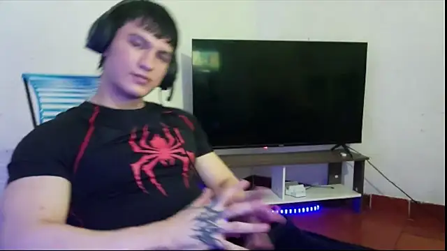 ErickWalton online show from 11/13/25, 05:22