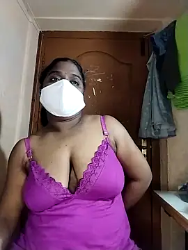 Snapshot of Angel_6531 chatting on 02/22/26, 06:53 Angel 6531 online show from 02/22/26, 06:53