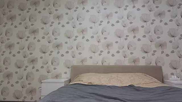 Snapshot of Annabel_theMoon chatting on 10/06/25, 02:35 Annabel theMoon online show from 10/06/25, 02:35