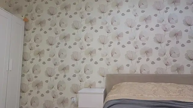 Annabel theMoon online show from 11/25/25, 03:40