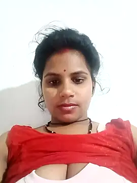 Snapshot of Km_shilpa chatting on 10/15/25, 04:04 Km shilpa online show from 10/15/25, 04:04