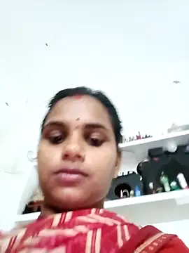 Snapshot of Km_shilpa chatting on 09/28/25, 03:19 Km shilpa online show from 09/28/25, 03:19