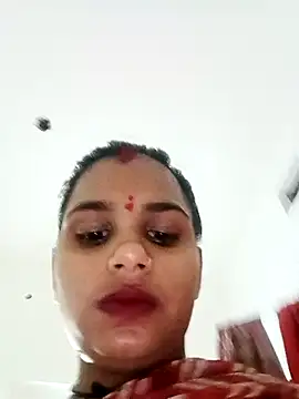 Snapshot of Km_shilpa chatting on 09/17/25, 03:36 Km shilpa online show from 09/17/25, 03:36