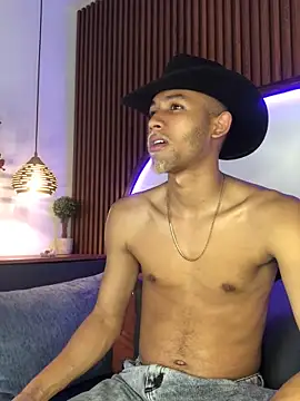 B Wild online show from 11/04/25, 04:05