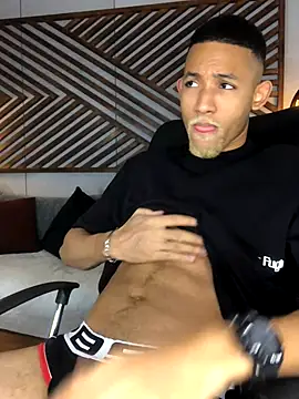 B Wild online show from 10/17/25, 04:16