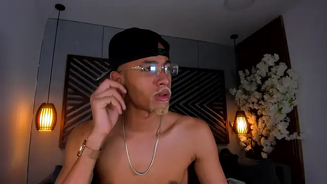 B Wild online show from 10/22/25, 03:50