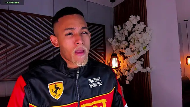 B Wild online show from 11/18/25, 03:10