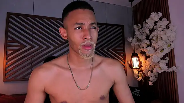 B Wild online show from 11/15/25, 03:54