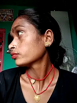 Snapshot of Km_kirti chatting on 09/10/25, 10:47 Km kirti online show from 09/10/25, 10:47