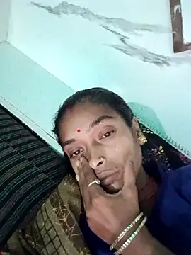 Snapshot of Km_kirti chatting on 09/19/25, 08:40 Km kirti online show from 09/19/25, 08:40