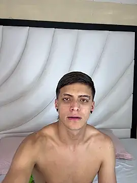 Snapshot of LoganMiller69 chatting on 10/10/25, 04:57 LoganMiller69 online show from 10/10/25, 04:57