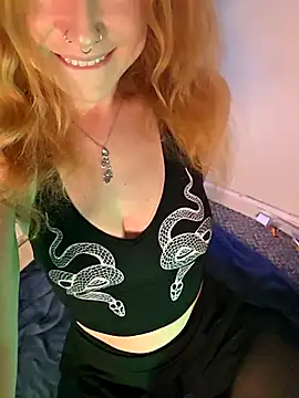 Snapshot of CelesteGreene chatting on 09/19/25, 09:52 CelesteGreene online show from 09/19/25, 09:52