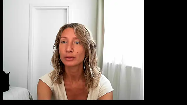 Paevoa online show from 10/30/25, 08:56